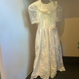 Vintage ecru little girls formal dress